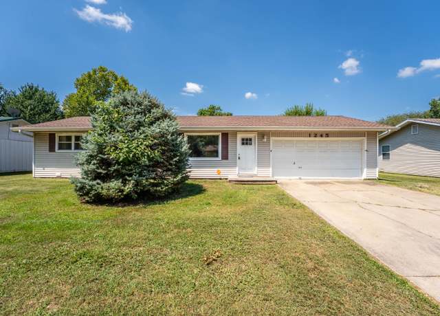 Property at 1245 N Drury Ave, Springfield, MO 65802, 3 beds, 2 baths