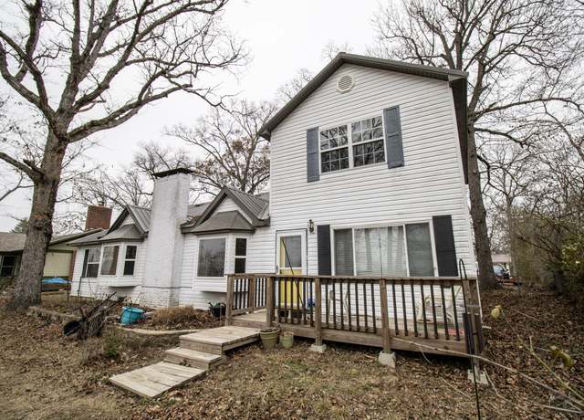 Property at 138 S Hickory St, Forsyth, MO 65653, 4 beds, 3 baths