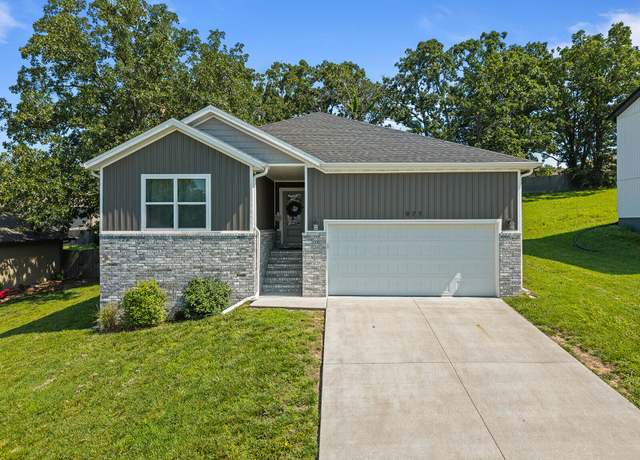 Property at 977 E Daisy Falls Dr, Nixa, MO 65714, 3 beds, 2 baths