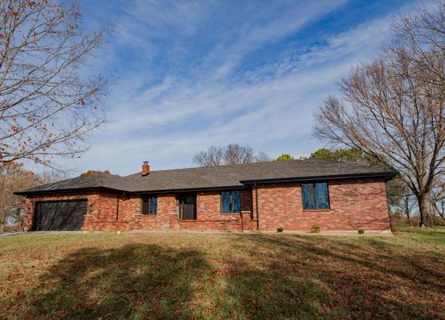 Property at 4297 S 62nd Rd, Bolivar, MO 65613, 4 beds, 3 baths
