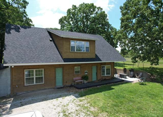 Property at 19999 E 1700th Rd, Fair Play, MO 65649, 4 beds, 2 baths