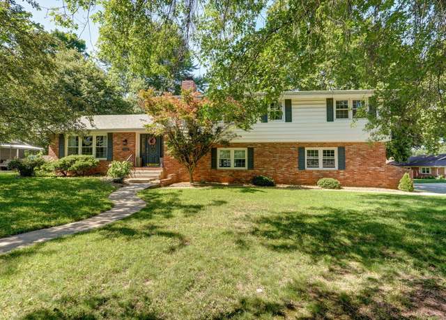 Property at 2241 E Cherryvale St, Springfield, MO 65804, 4 beds, 2.5 baths