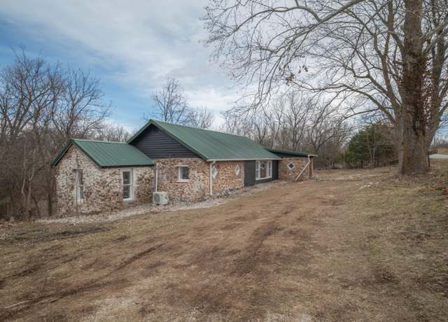 Property at 18662 Norway Rd, Neosho, MO 64850, 3 beds, 2 baths