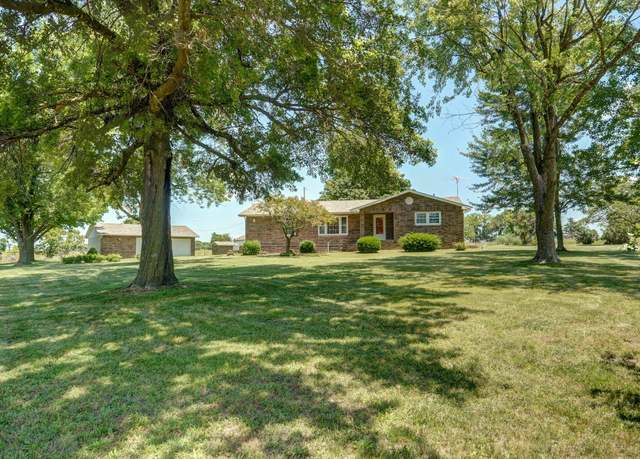 Property at 13762 State Highway Z, Verona, MO 65769, 3 beds, 2.5 baths