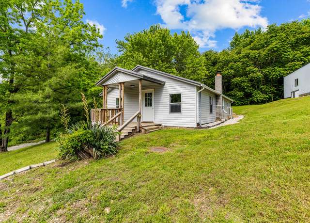 Property at 305 S Rock Ave, Mansfield, MO 65704, 3 beds, 3 baths