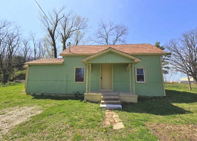 Property at 2675 Main Ln, Mountain Grove, MO 65711, 2 beds, 1 bath