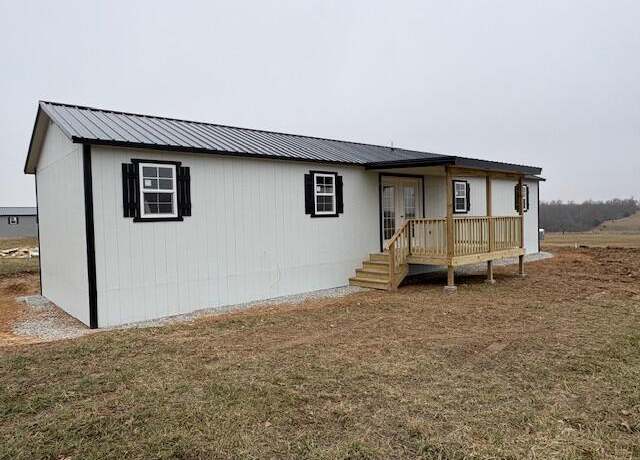 Property at 1985 Cattle Dr, Aurora, MO 65605, 2 beds, 1 bath