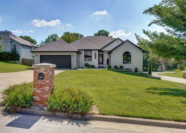 Property at 5050 Gray Fox Ave, Springfield, MO 65810, 5 beds, 3 baths