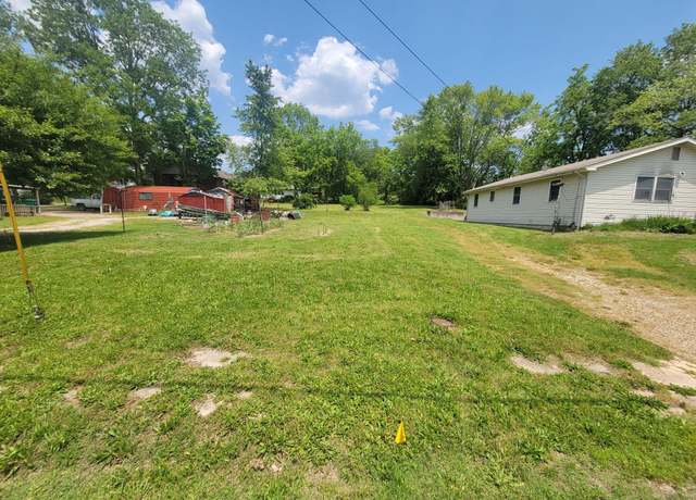 Property at 503 Park St, Willow Springs, MO 65793