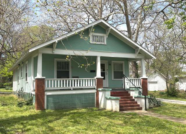 Property at 1453 S Jefferson Ave, Springfield, MO 65807, 2 beds, 1 bath