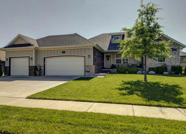 Property at 4503 Florence Ave, Ozark, MO 65721, 3 beds, 2 baths