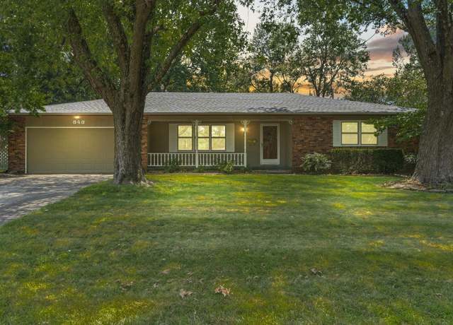 Property at 848 W Mel O Ct, Springfield, MO 65807, 3 beds, 2 baths