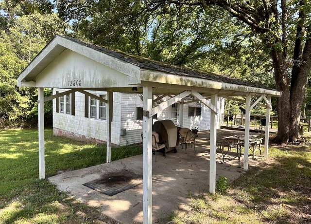 Property at 12808 Us Highway 160, Forsyth, MO 65653, 2 beds, 1 bath