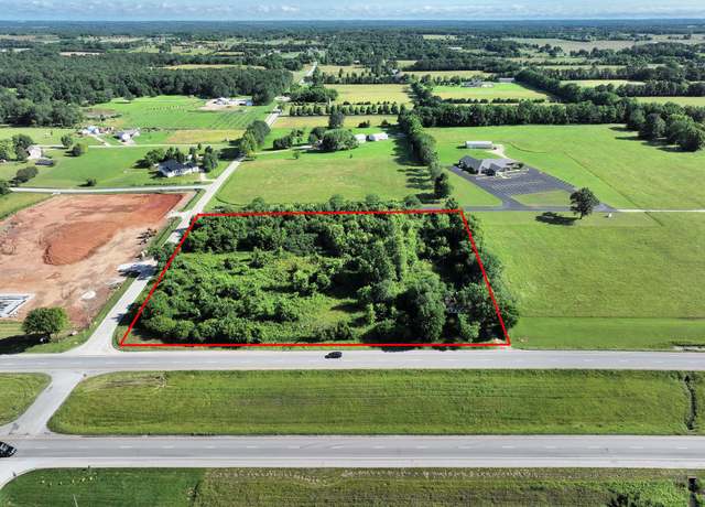 Property at 3897 W Lewis And Clark Expy, Rogersville, MO 65742