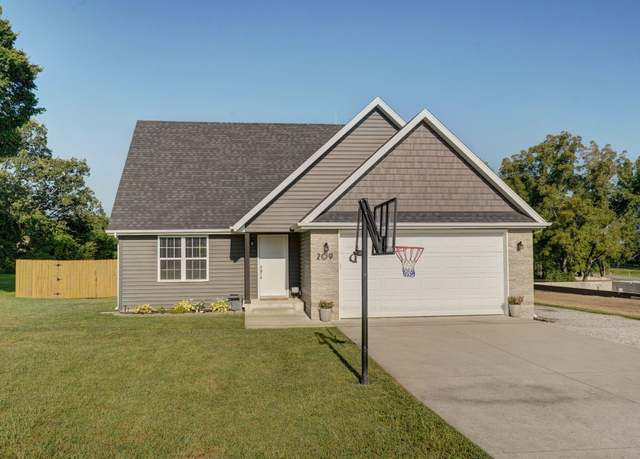 Property at 209 Roberson St, Rogersville, MO 65742, 4 beds, 2.5 baths