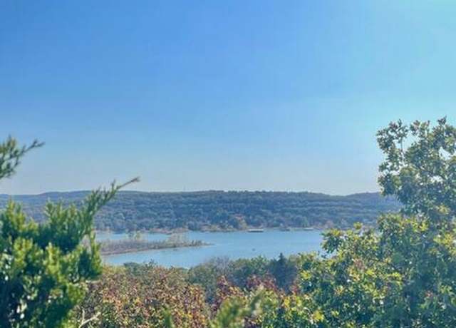 Property at 431 Crescent Dr, Hollister, MO 65672