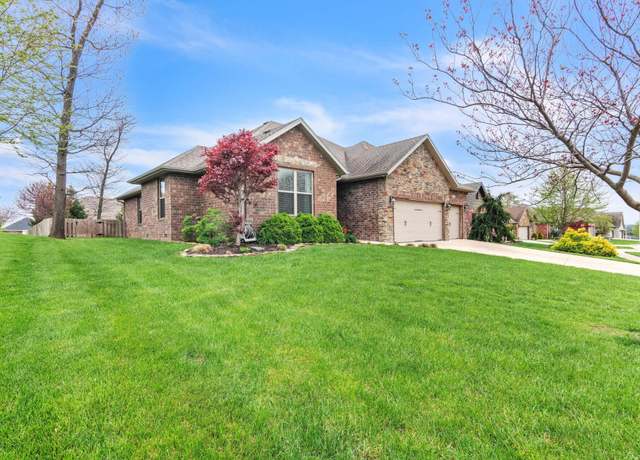 Property at 5326 S Faust Ave, Springfield, MO 65810, 3 beds, 2 baths