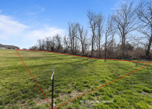 Property at 3467 W Hestand St, Springfield, MO 65803