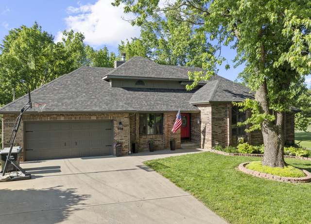 Property at 309 E Miller Rd, Republic, MO 65738, 5 beds, 3 baths