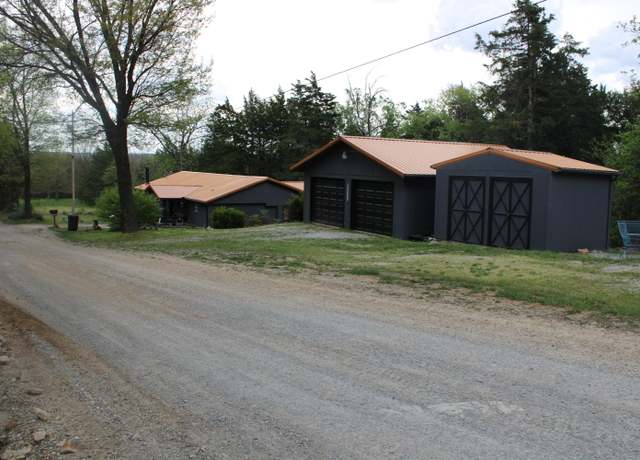 Property at 20494 Avery Rd, Warsaw, MO 65355, 3 beds, 2.5 baths