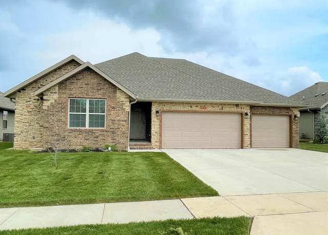 Property at 678 N Santa Monica Dr, Nixa, MO 65714, 3 beds, 2 baths