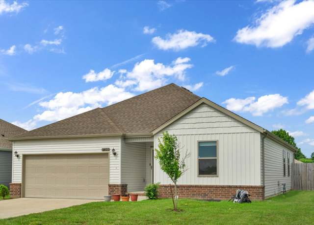 Property at 1401 S Lorraine Ave, Republic, MO 65738, 3 beds, 2 baths