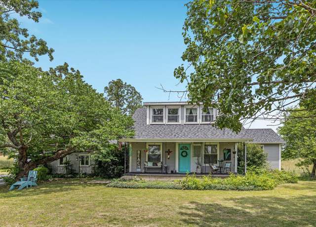 Property at 636 W Center St, Rogersville, MO 65742, 4 beds, 2 baths