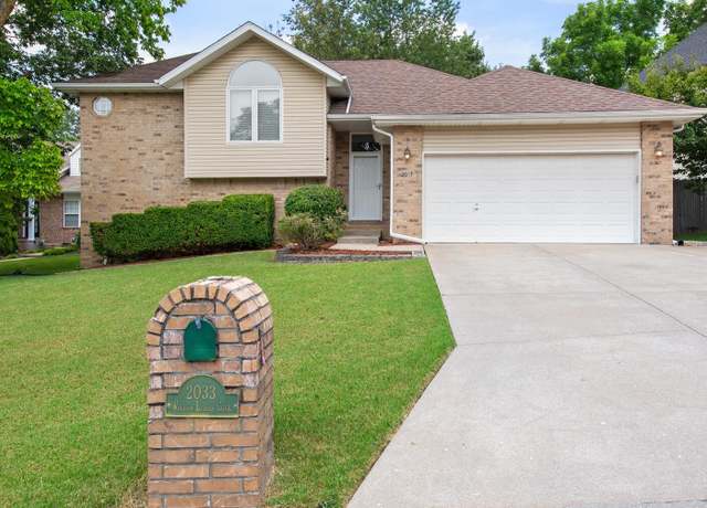 Property at 2033 W Willow Lakes Cove Cv, Springfield, MO 65810, 4 beds, 3 baths