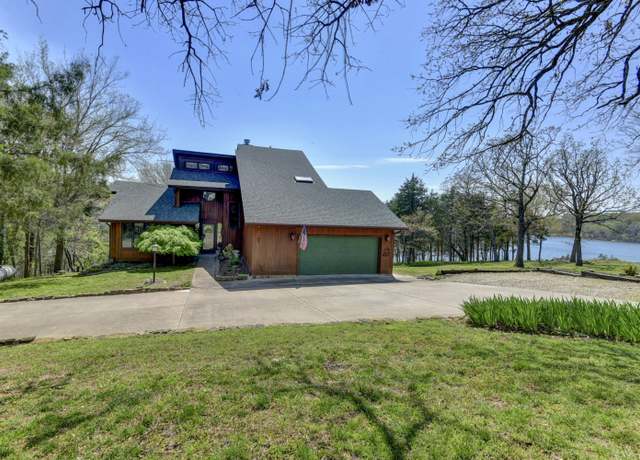 Property at 22389 Tucker Hollow Rd, Golden, MO 65658, 4 beds, 3 baths