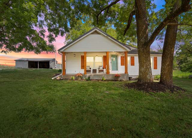 Property at 10108 N Farm Road 115, Willard, MO 65781, 4 beds, 2 baths