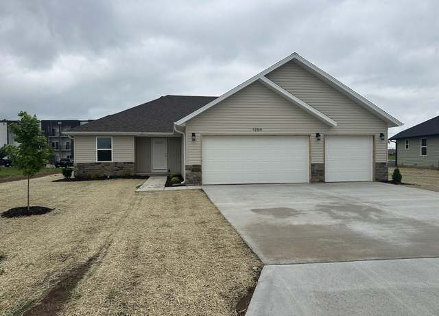 Property at 1259 N Maxine Ave, Nixa, MO 65714, 3 beds, 2 baths