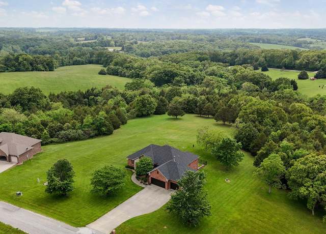 Property at 368 Evening Ln, Ozark, MO 65721, 5 beds, 3 baths
