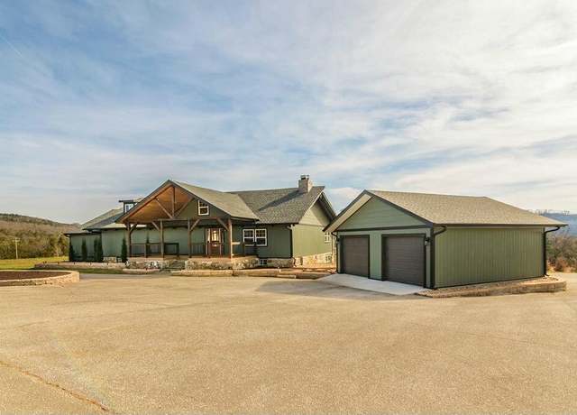 Property at 50 Clubhouse Ln, Galena, MO 65656, 5 beds, 2.5 baths