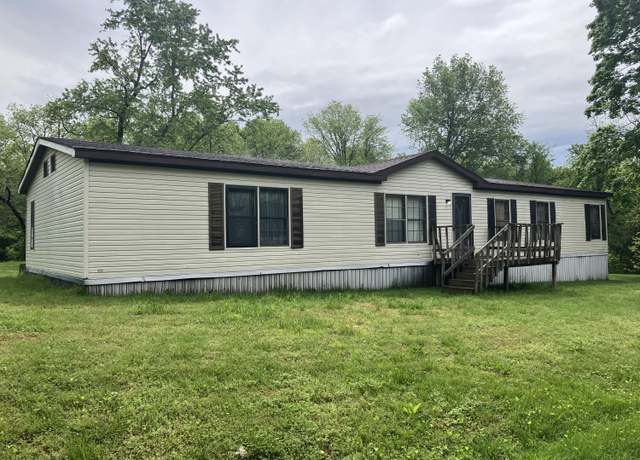 Property at 1604 W Crossland St, Ozark, MO 65721, 3 beds, 2 baths