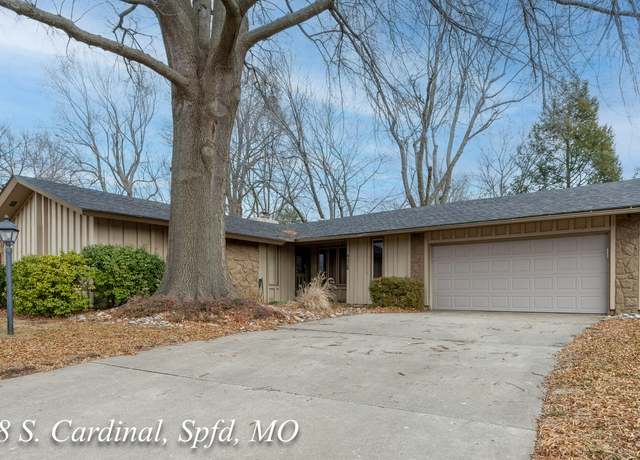 Property at 4328 S Cardinal Ct, Springfield, MO 65804, 3 beds, 2 baths
