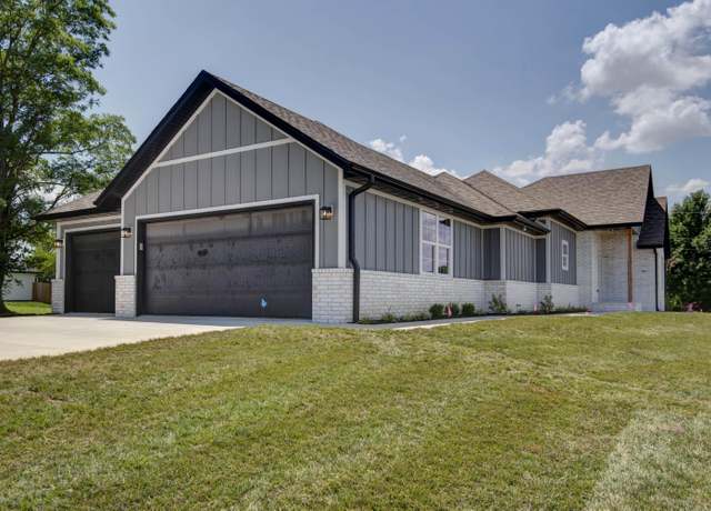Property at 3692 W Overland St, Springfield, MO 65807, 3 beds, 2.5 baths