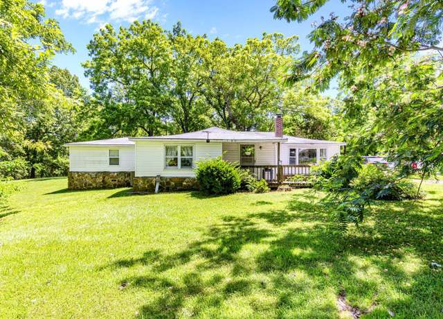 Property at 9399 Hopper Ln, Mountain Grove, MO 65711, 3 beds, 2 baths