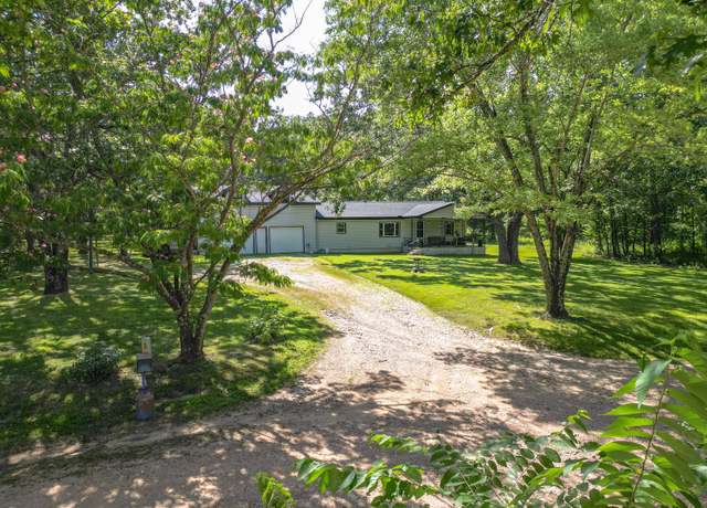 Property at 7025 Kelsay Rd, Hartville, MO 65667, 3 beds, 1 bath