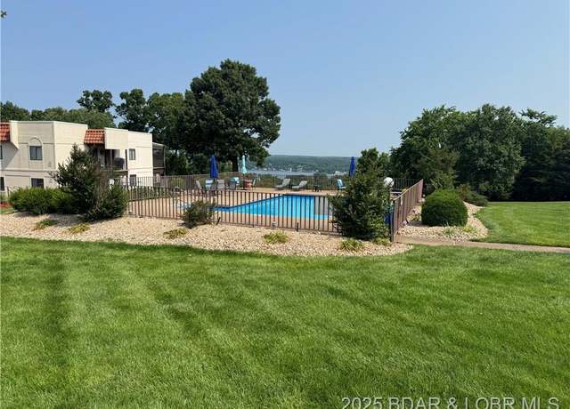 Property at 85 La Jolla Dr Unit 352-A, Lake Ozark, MO 65049, 3 beds, 2.5 baths