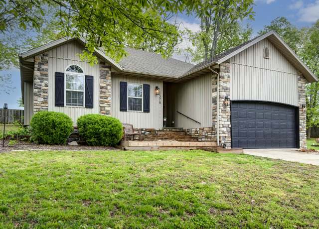 Property at 1376 N 14th St, Ozark, MO 65721, 3 beds, 2 baths
