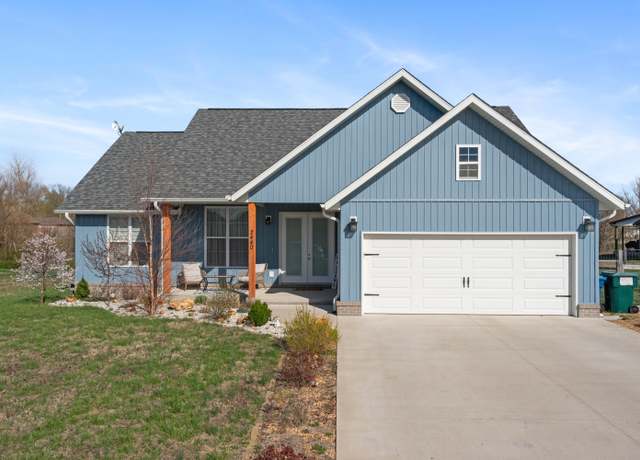 Property at 2440 S Durango Dr, Bolivar, MO 65613, 3 beds, 2 baths
