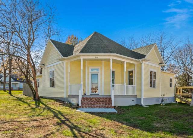 Property at 201 S Main St, Rogersville, MO 65742, 3 beds, 2 baths