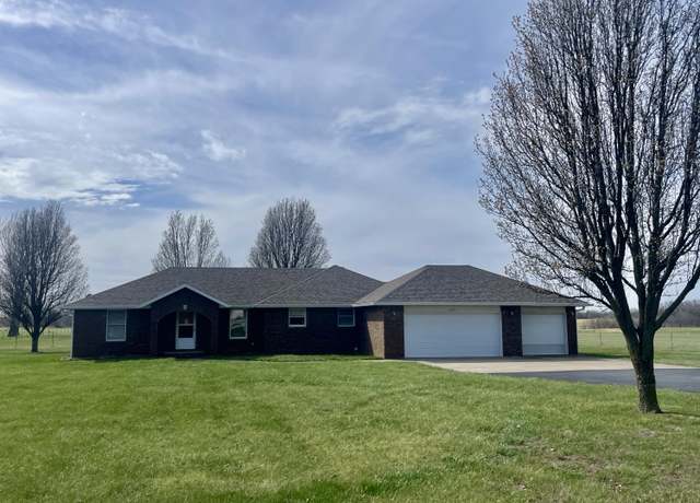 Property at 2991 N State Highway 125, Strafford, MO 65757, 3 beds, 2.5 baths