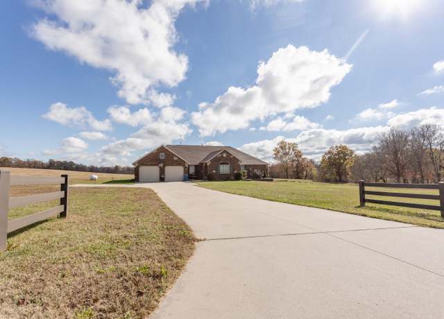 Property at 718 Davis Bridge Rd, Republic, MO 65738, 4 beds, 2.5 baths