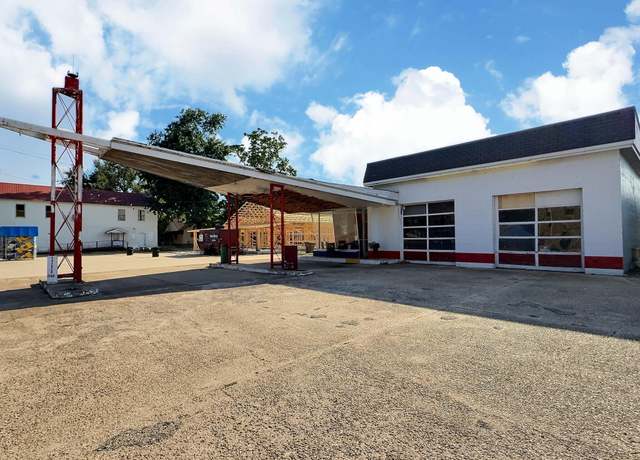 Property at 104 Main St, Van Buren, MO 63965
