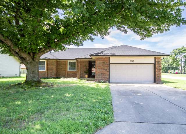Property at 312 Raintree St, Nixa, MO 65714, 3 beds, 2 baths