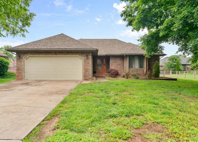 Property at 1007 Bryce Ln, Nixa, MO 65714, 3 beds, 2 baths