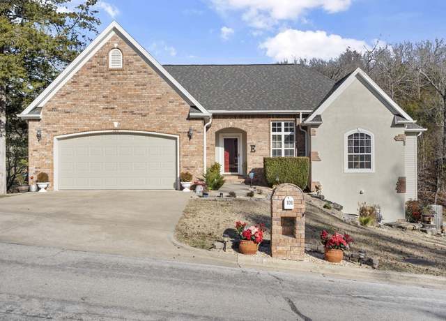 Property at 106 Briarcliff Rd, Branson, MO 65616, 4 beds, 4.5 baths