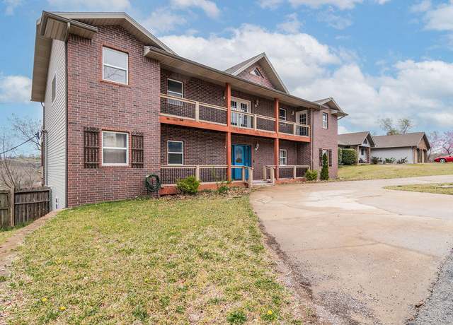 Property at 27 Crestview St, Kimberling, MO 65686, 7 beds, 4 baths