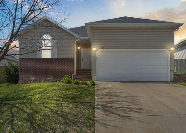 Property at 422 W White Ash Rd, Nixa, MO 65714, 3 beds, 2 baths